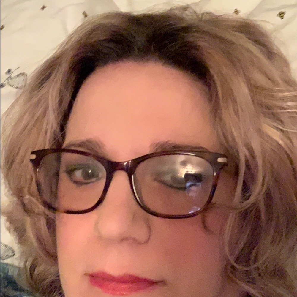 Meet your Posher, Melanie